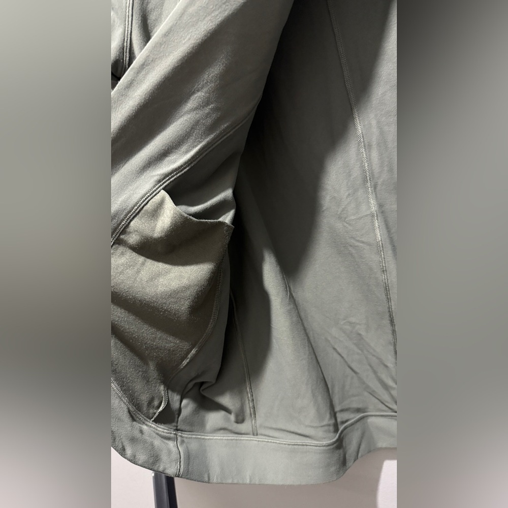 Lululemon Rulu Rally Wrap - Grey Sage - Picture 4 of 8